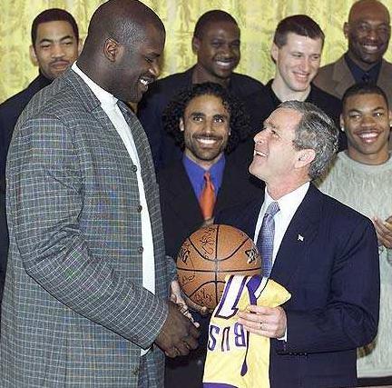 西甲前瞻：埃尔切盼结束7轮不胜，赫罗纳欲抢分逃离降级区（西甲前瞻：埃尔切力争止住七轮不胜，赫罗纳抢分冲出降级区）